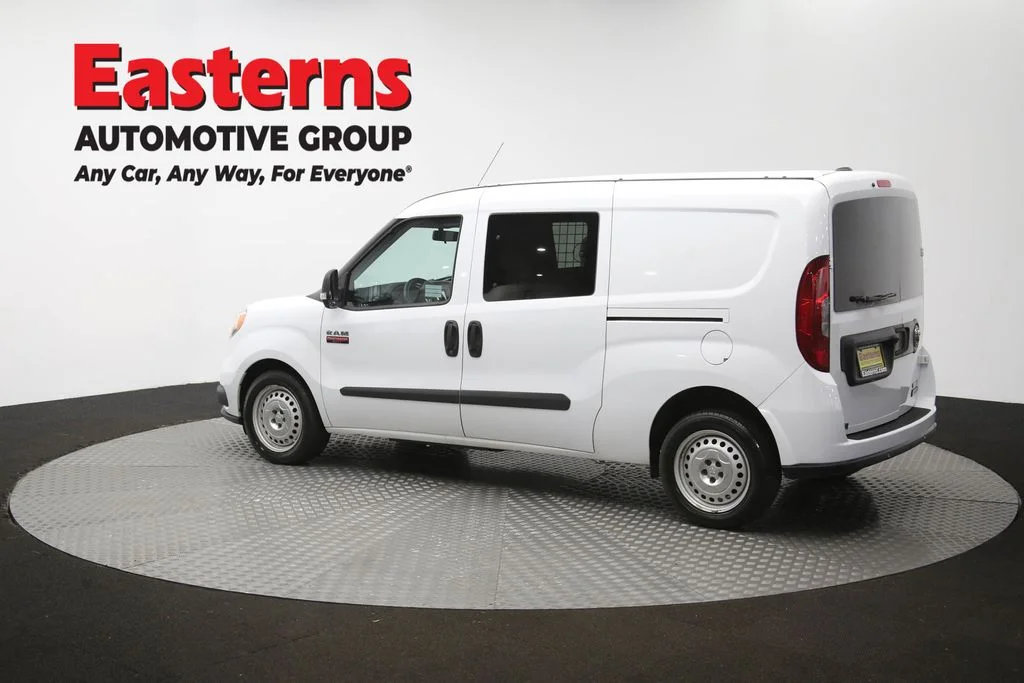 Used 2022 White Ram Base image 60