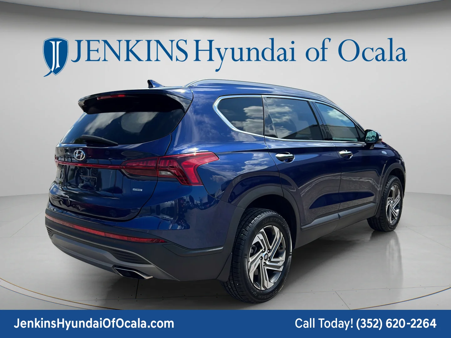 Used 2023 Stormy Sea Hyundai SEL image 3