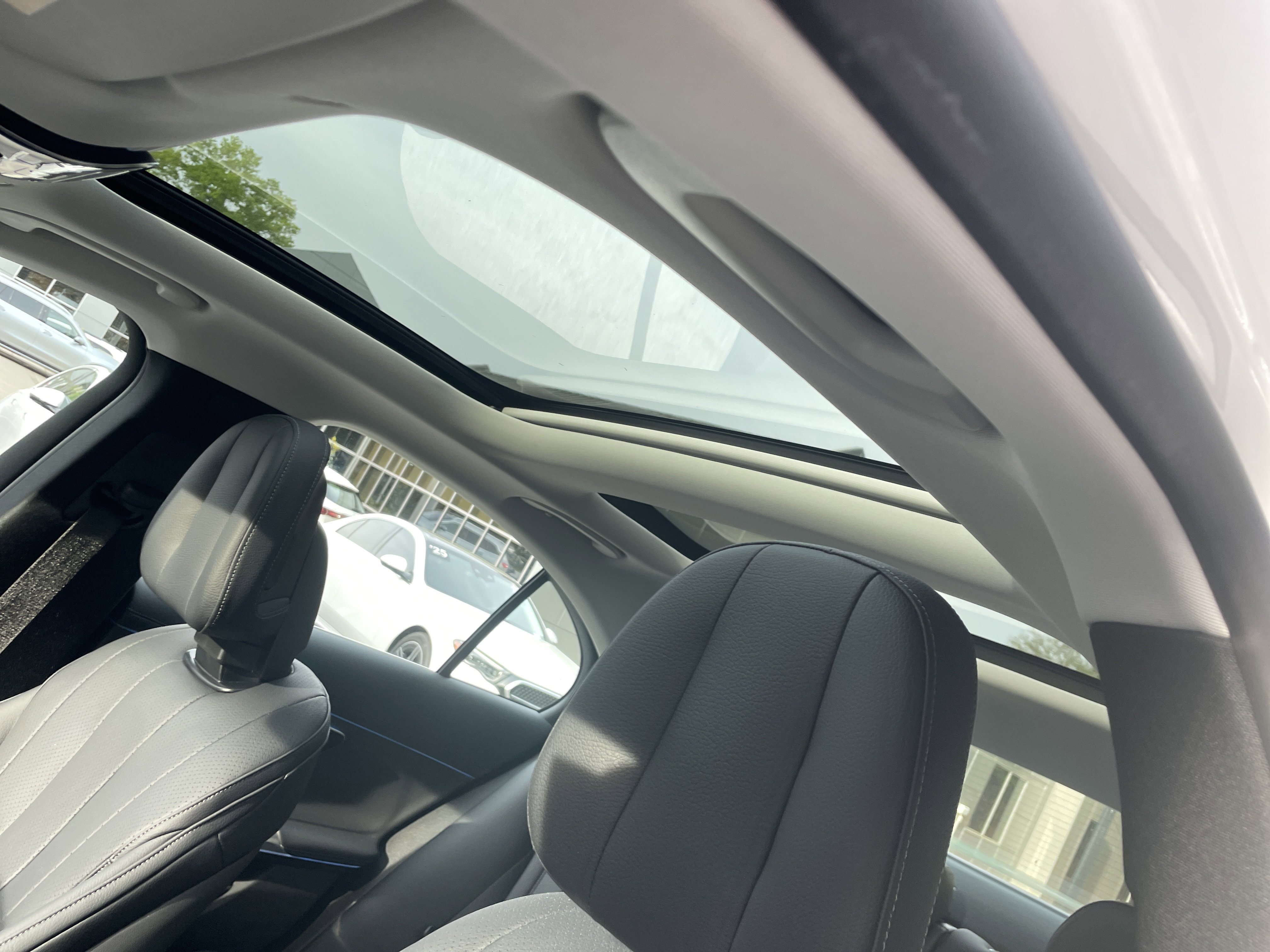 Certified Used 2025 Polar White Mercedes-Benz E 350 RWD Sedan image 23