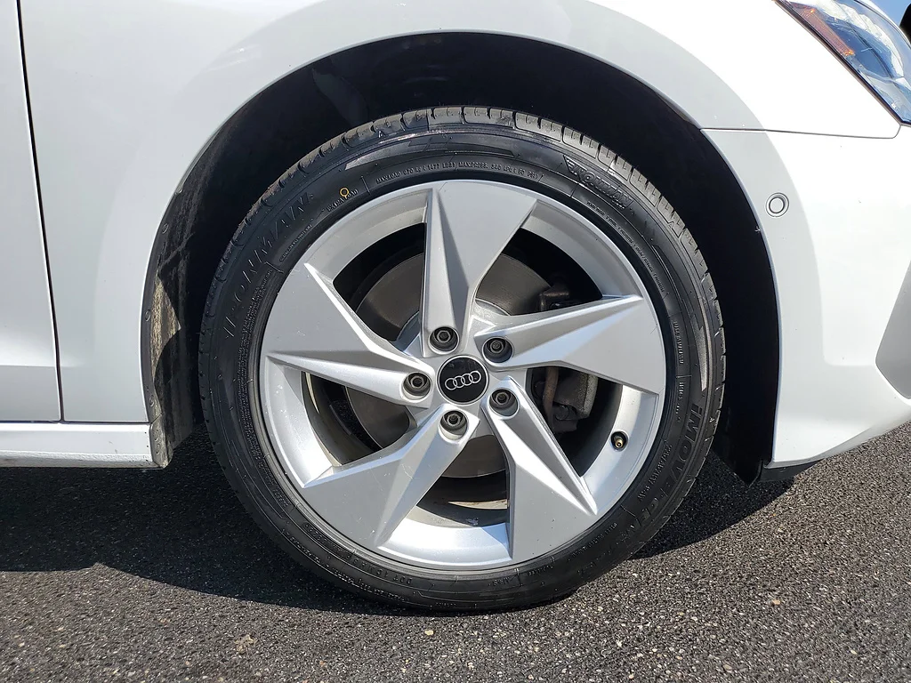 Used 2024 Ibis White Audi Premium 40 TFSI image 5
