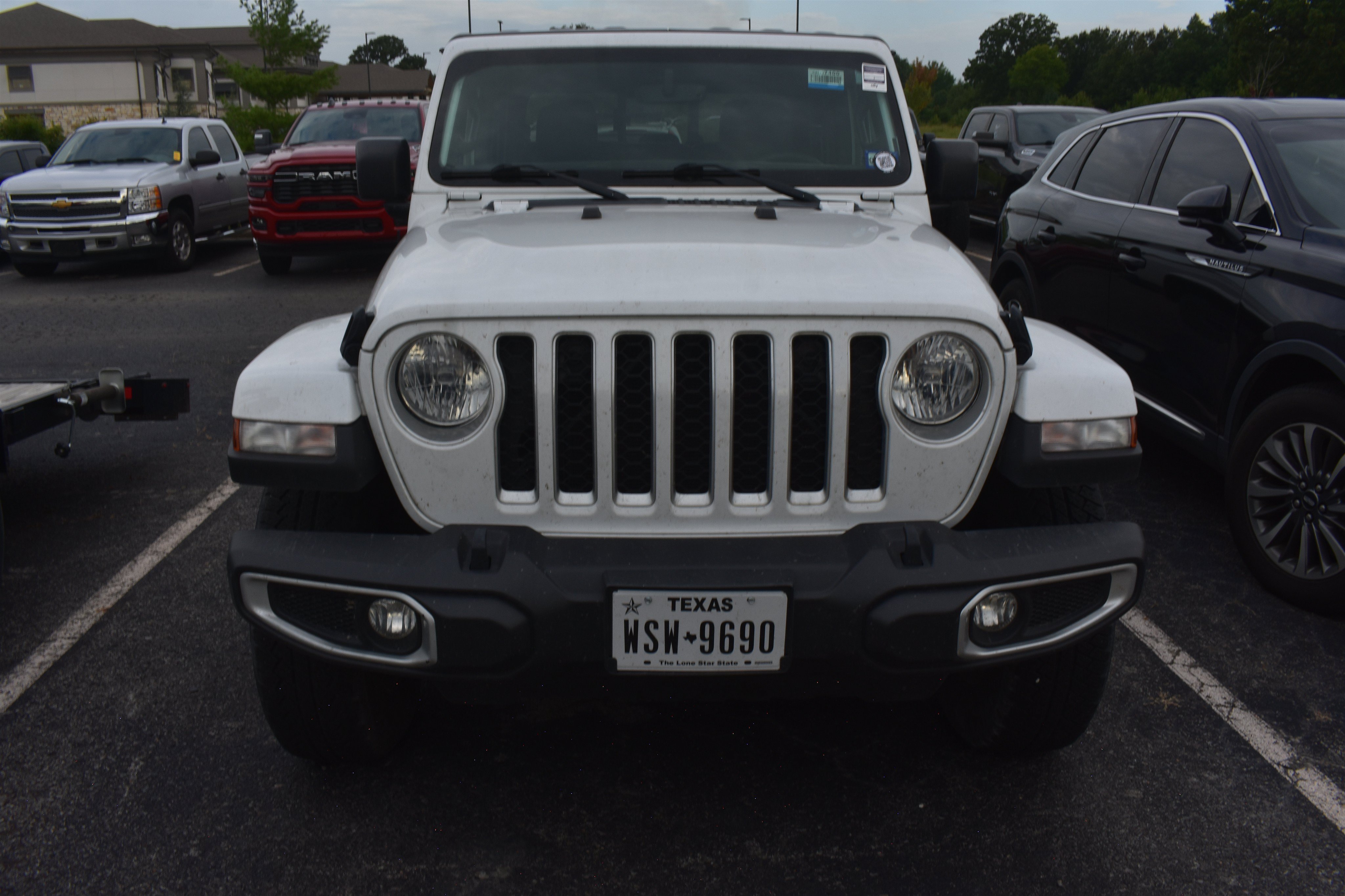 Used 2023 Jeep Gladiator Overland with VIN 1C6HJTFG6PL556044 for sale in Little Rock