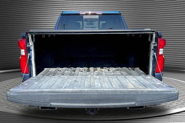 Used 2020 Blue Chevrolet RST image 7