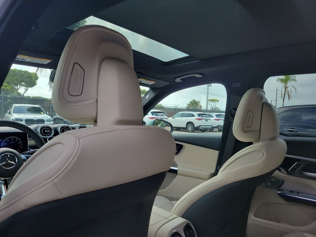 New 2026 Verde Silver Metallic Mercedes-Benz GLC 300 image 12