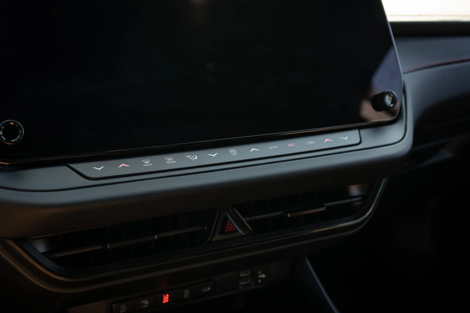 New 2026 Diamond Black Crystal Pearlcoat Dodge R/T image 41