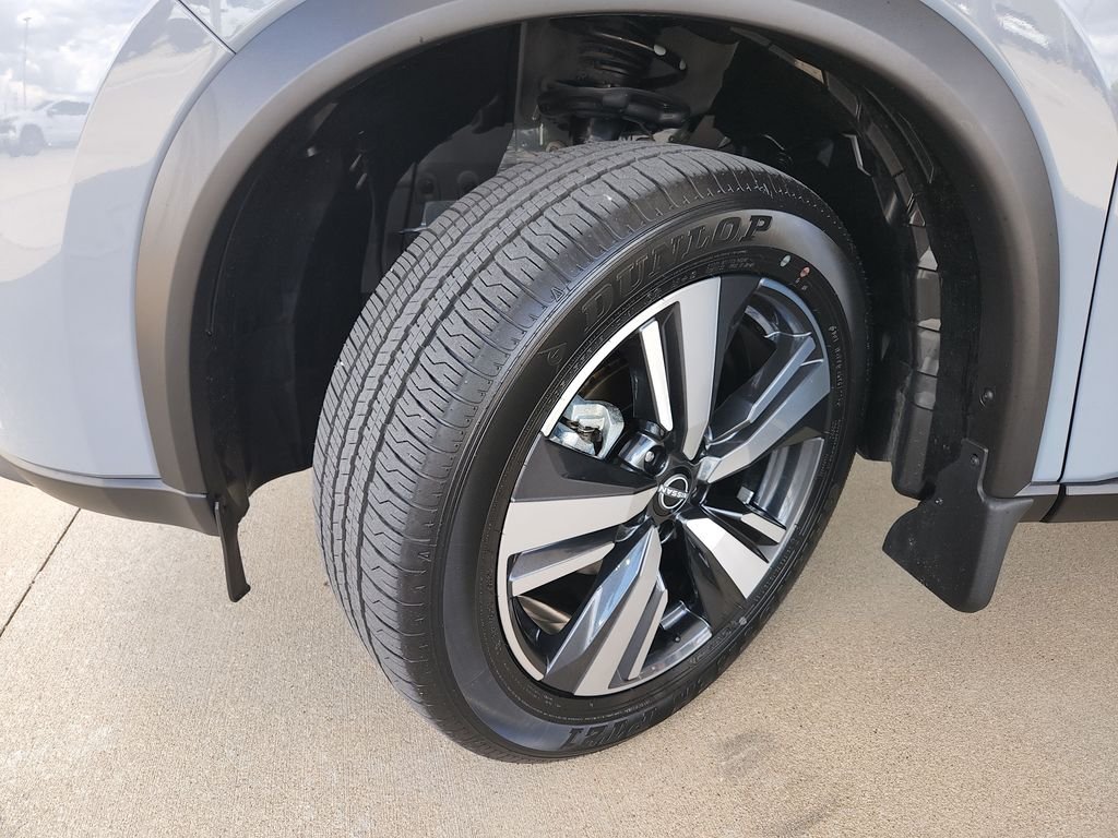 Certified Used 2025 Gray Nissan SL image 33