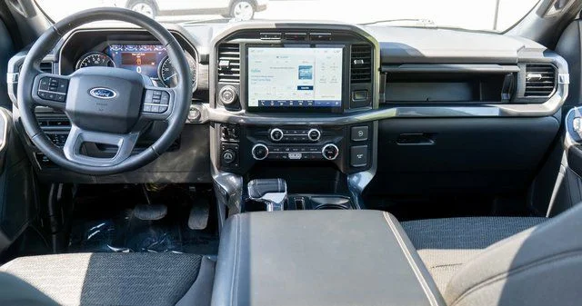 Used 2023 White Ford XLT image 14