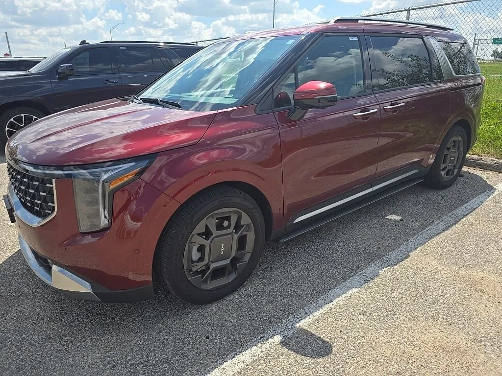 Used 2025 Red Kia SX image 4