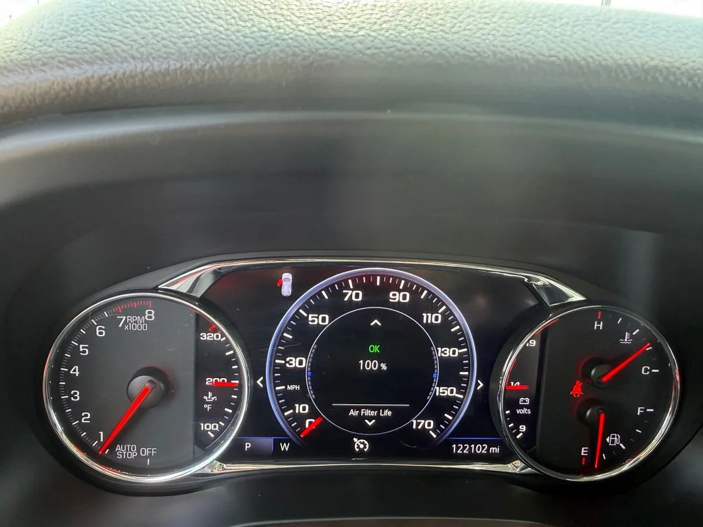 Used 2020 White GMC SLT image 15