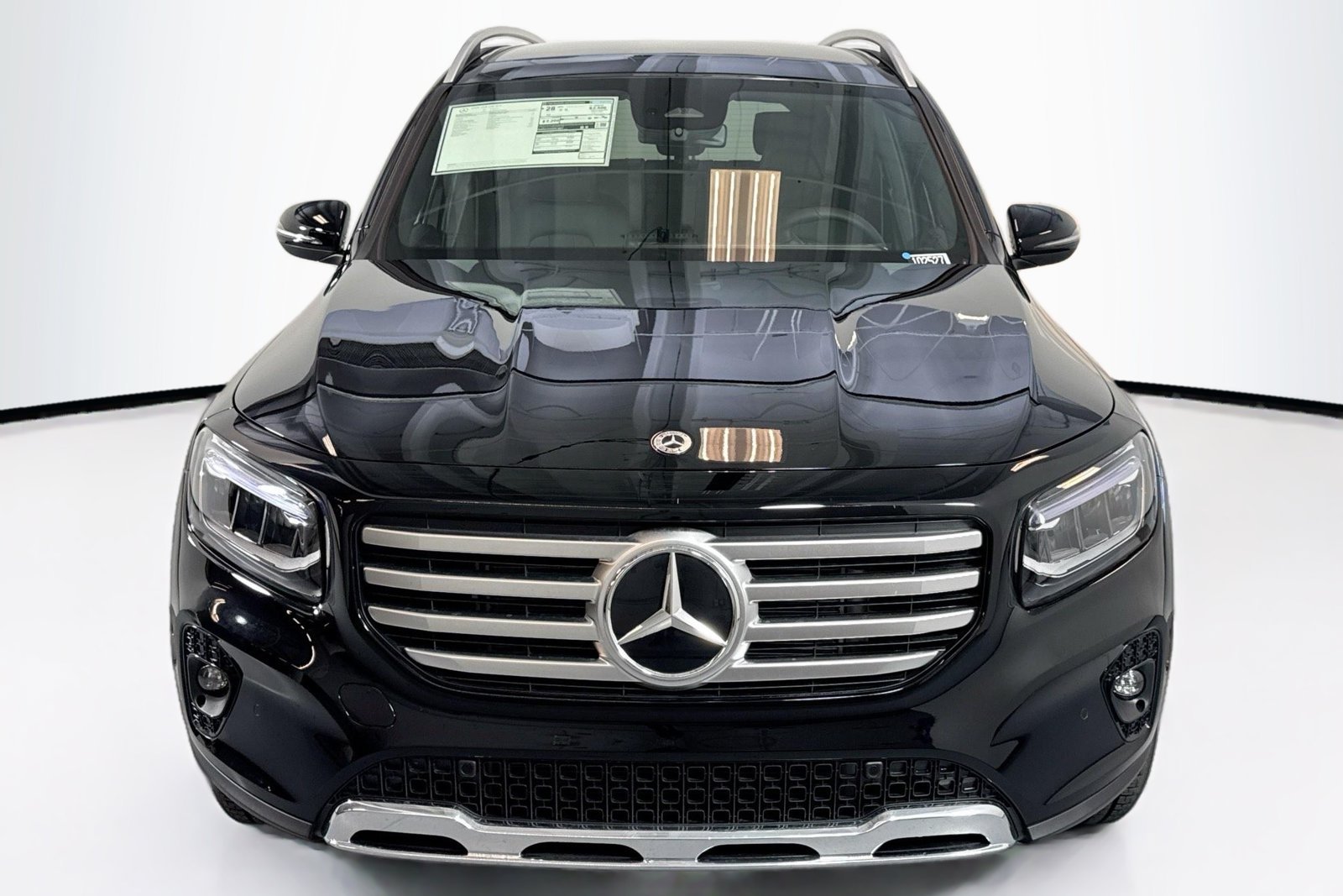 New 2026 Night Black Mercedes-Benz GLB 250 image 2