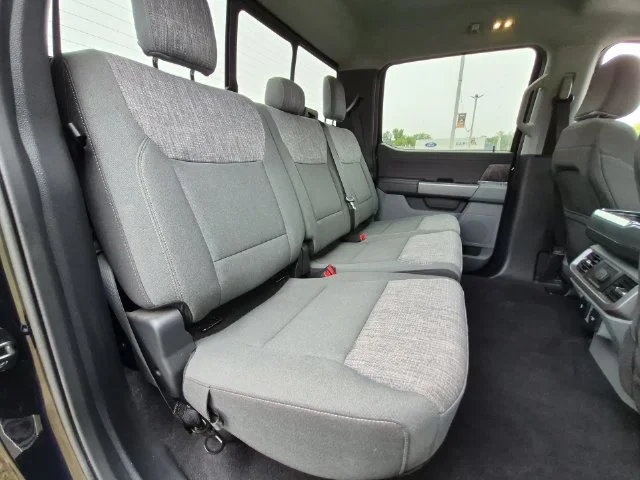 Used 2023 Blue Ford XLT image 33