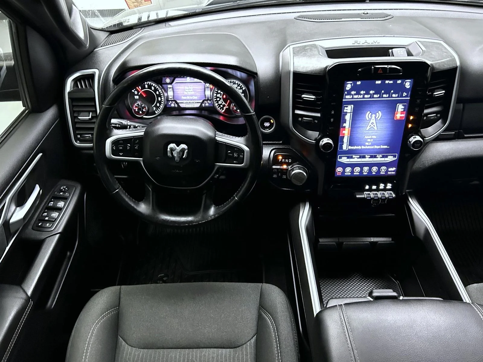 Used 2020 Black Ram Big Horn/Lone Star image 14