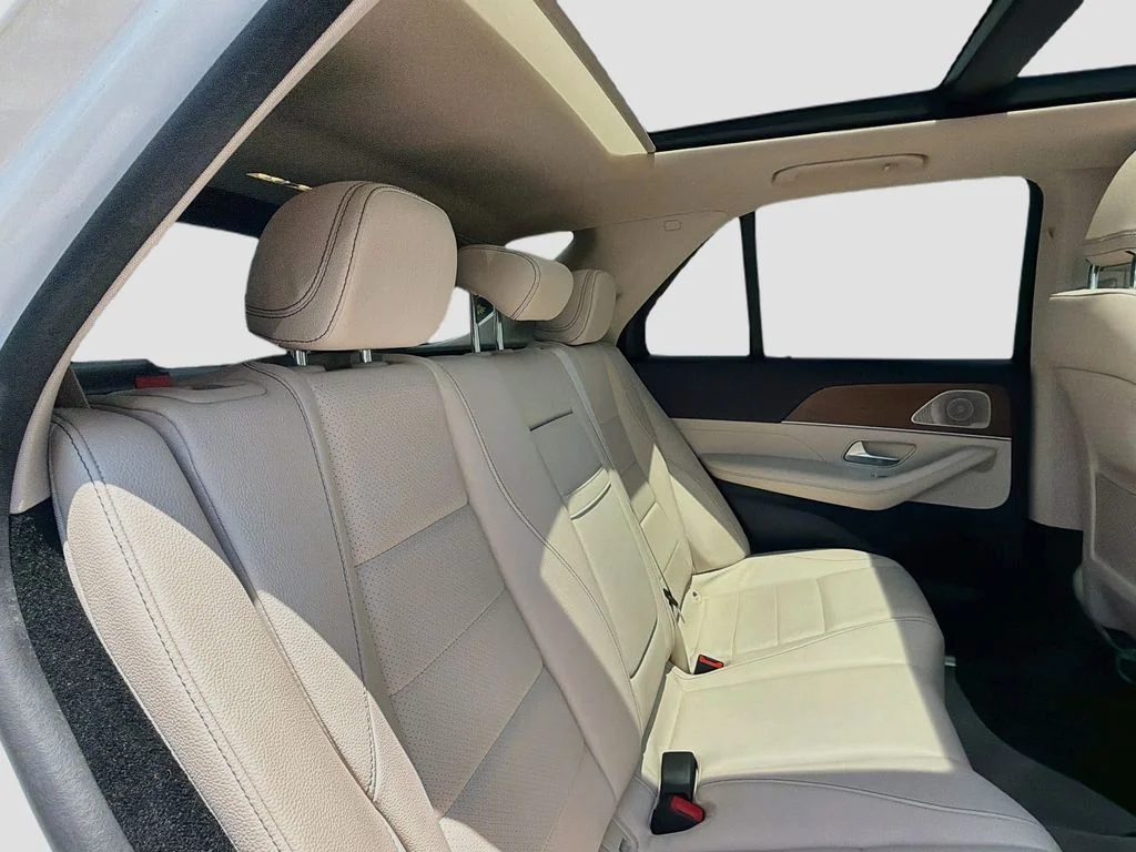 Used 2022 White Mercedes-Benz GLE 350 image 30