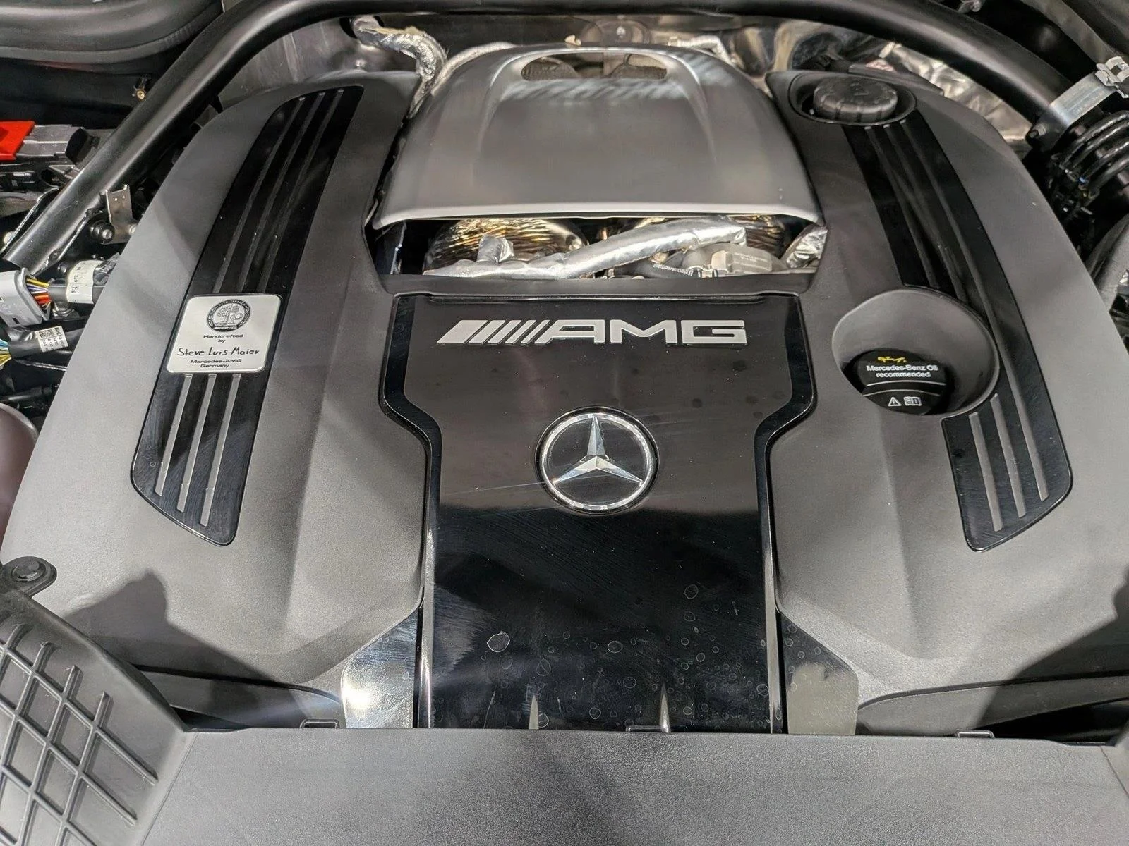 Used 2025 Manufaktur Platinum Magno Mercedes-Benz AMG® G 63 image 24
