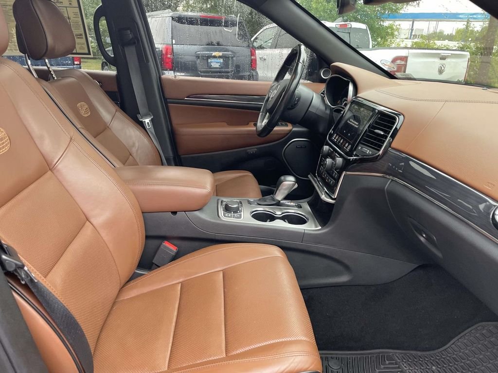 2020 Jeep Grand Cherokee Overland - Photo 9