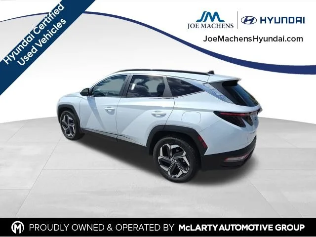 Used 2023 White Hyundai SEL Convenience image 4