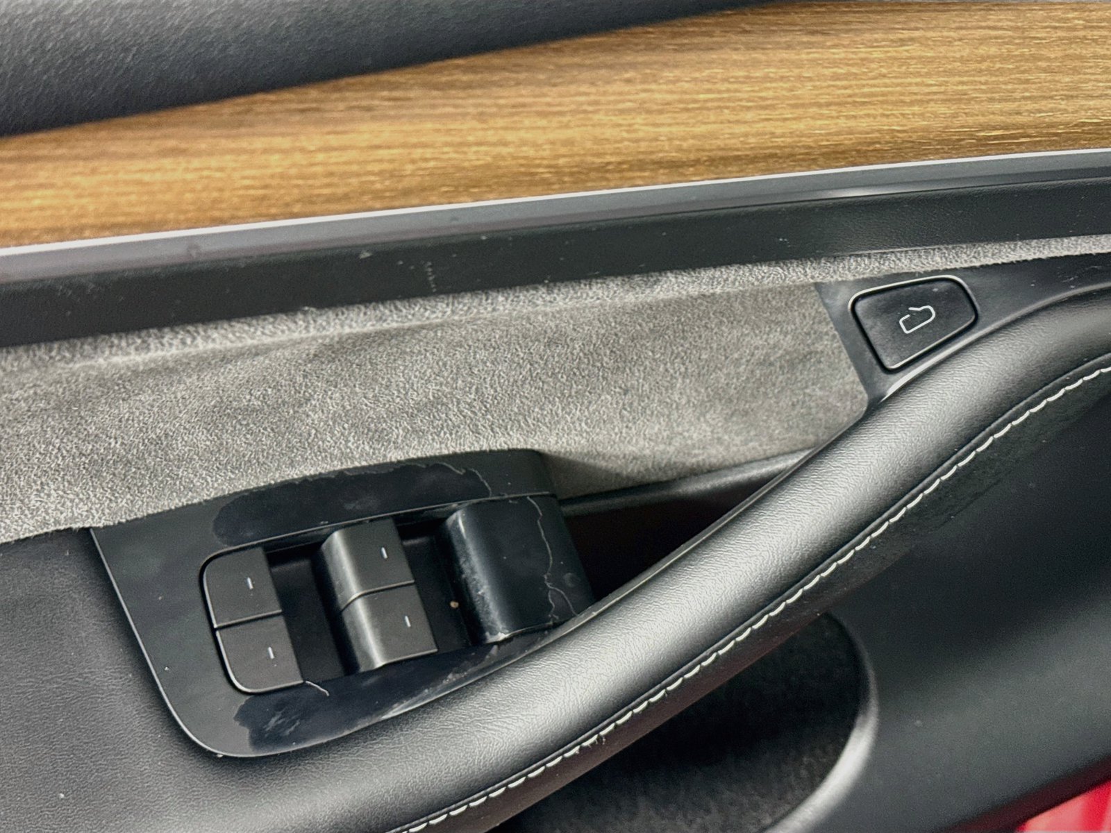 Used 2023 Red Tesla Long Range image 15