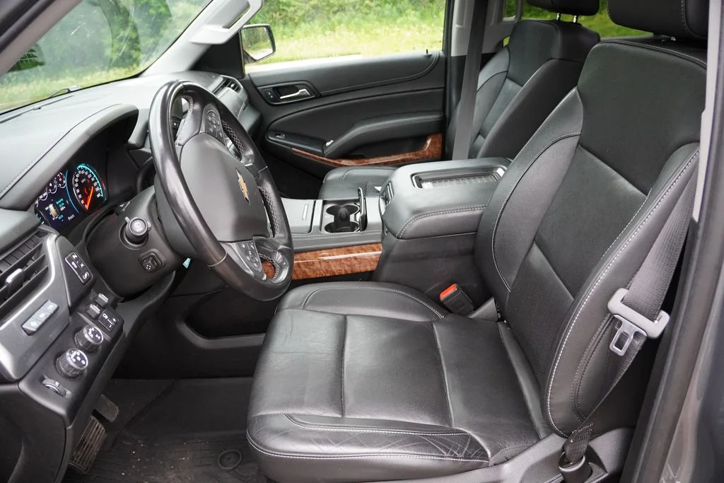 Used 2020 Gray Chevrolet Premier image 6