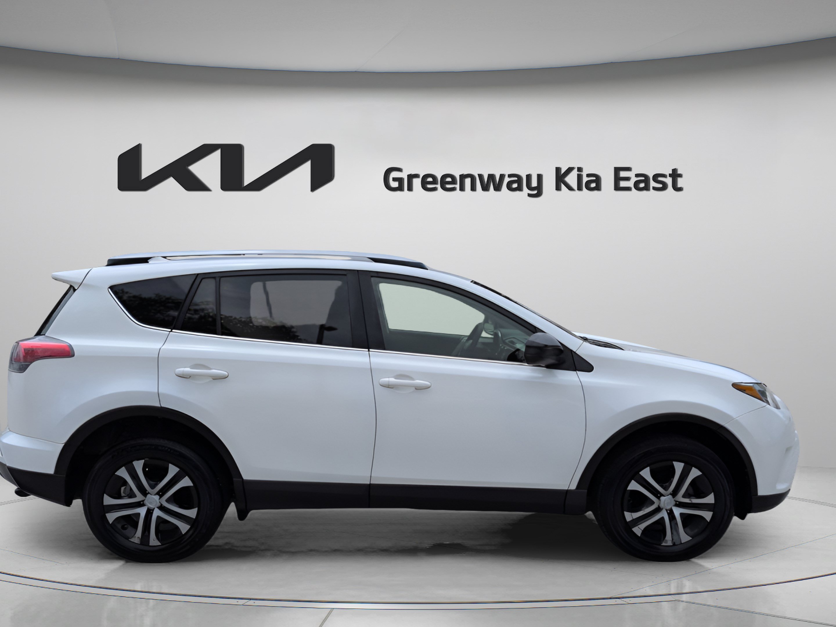 Used 2017 Super White Toyota LE image 4