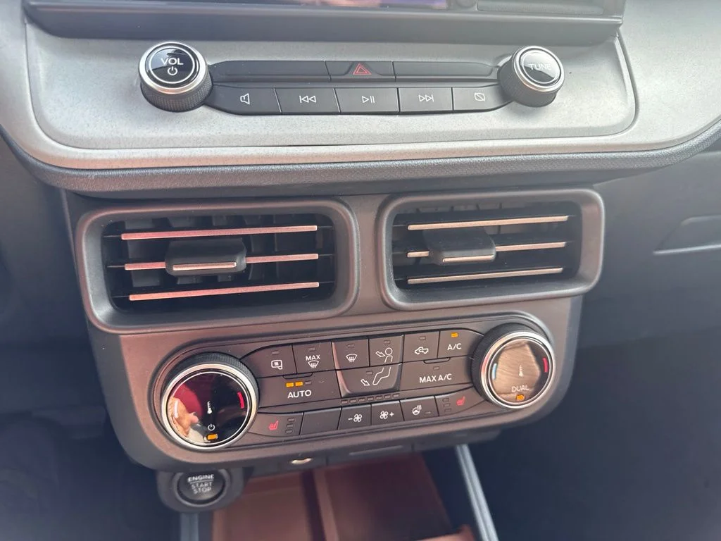 Used 2022 Area 51 Ford Lariat image 22