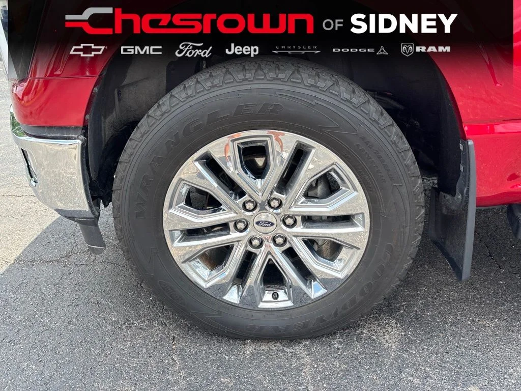 Used 2024 Red Ford Lariat image 9