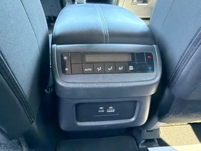 Used 2025 Silver Nissan SV image 24