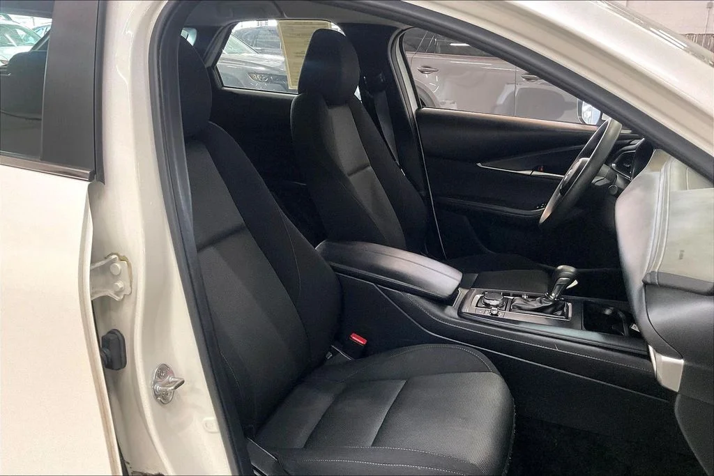 Used 2024 White Mazda 2.5 S image 6