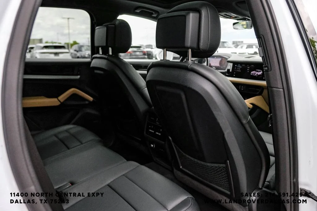 Used 2024 Carrara White Porsche  image 37