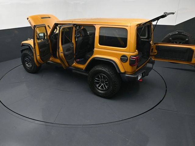 New 2026 Goldilocks Exterior Paint Jeep Rubicon X image 27