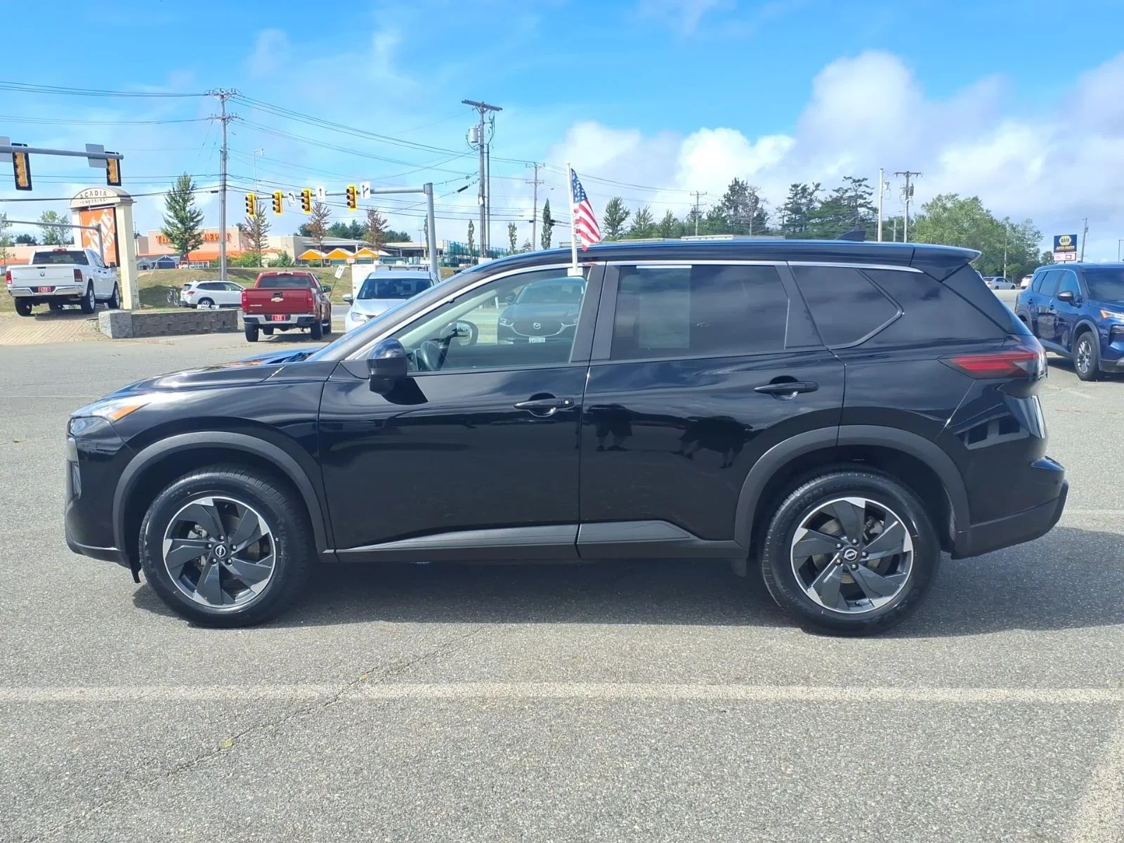 Used 2025 Super Black Nissan SV image 7