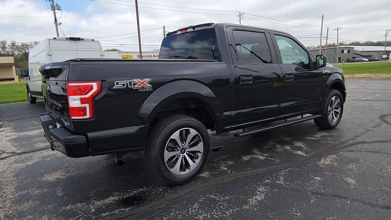 Used 2020 Black Ford XLT image 8