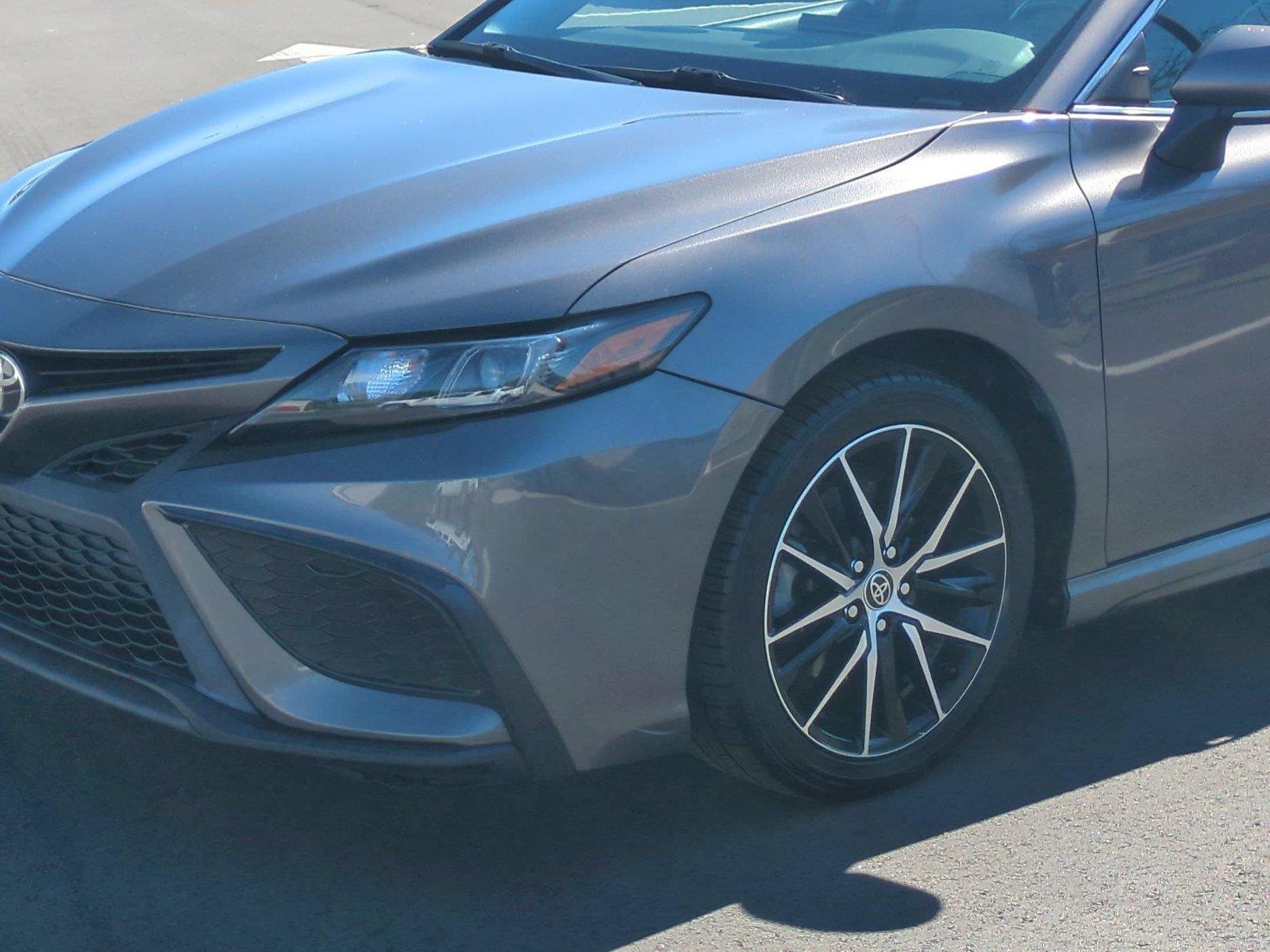 Used 2022 Predawn Gray Mica Toyota SE image 9