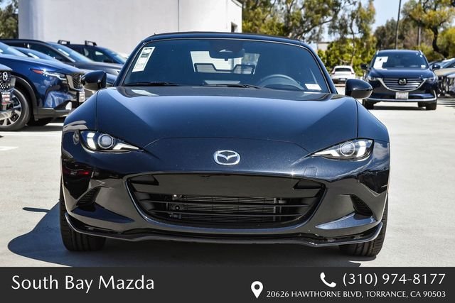 New 2026 Jet Black Mica Mazda Club image 2