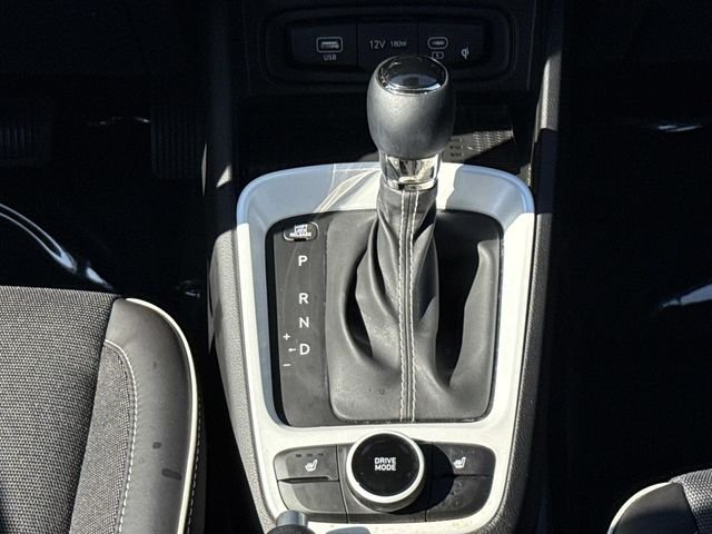 2023 Hyundai Venue Limited - Photo 20