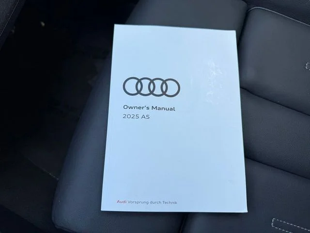 Used 2025 White Audi  image 30