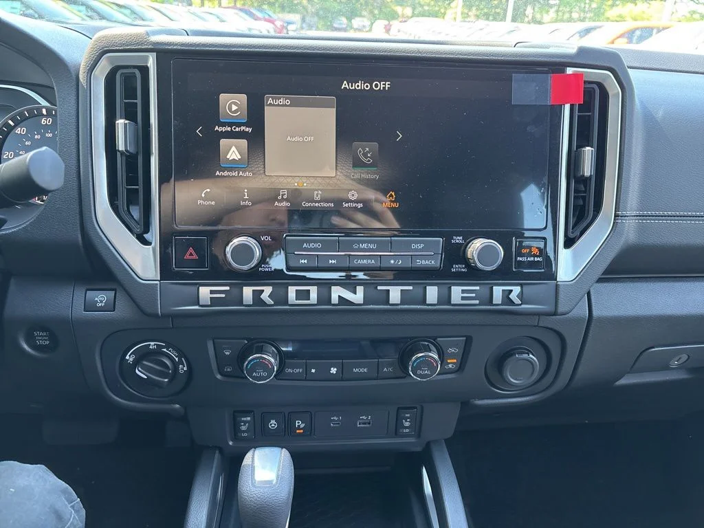 New 2026 Super Black Nissan Crew Cab SV image 11
