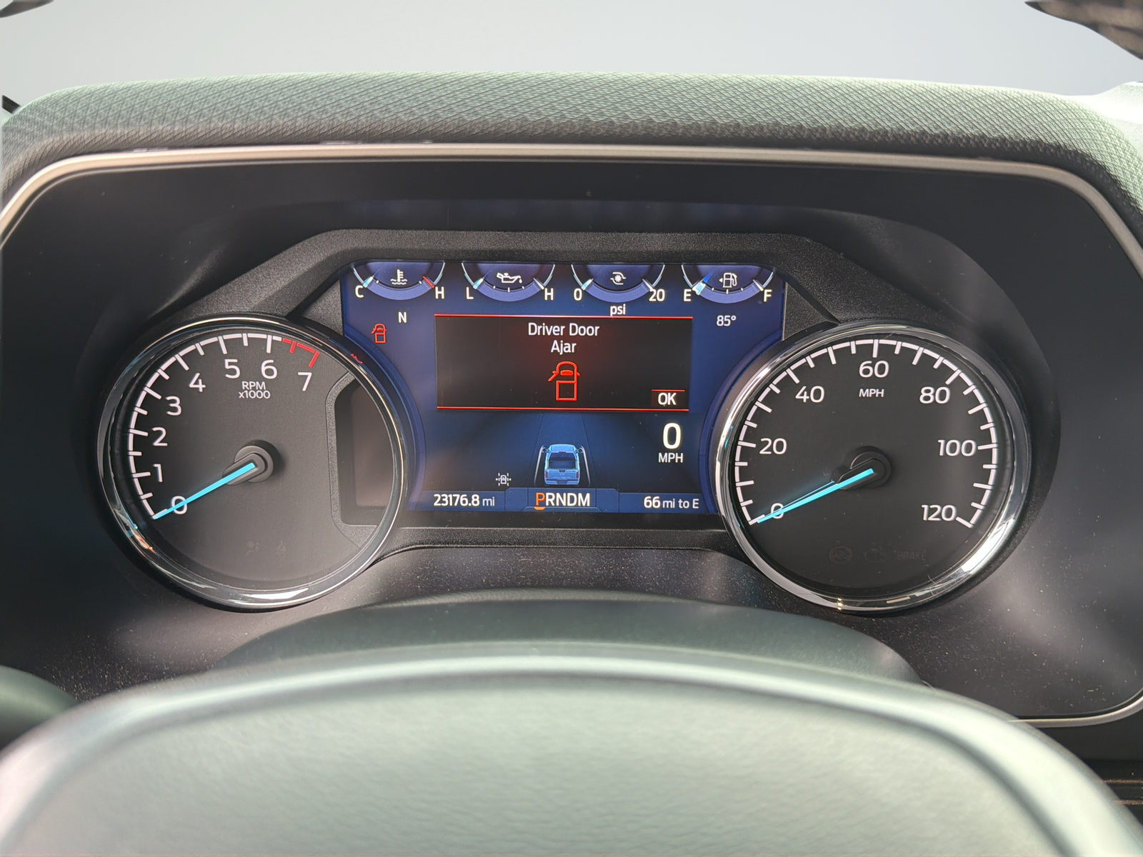 Used 2023 Gray Metallic Ford XLT image 16