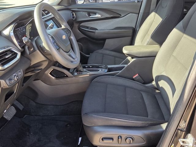 Used 2022 Black Metallic CHEVROLET LT image 9