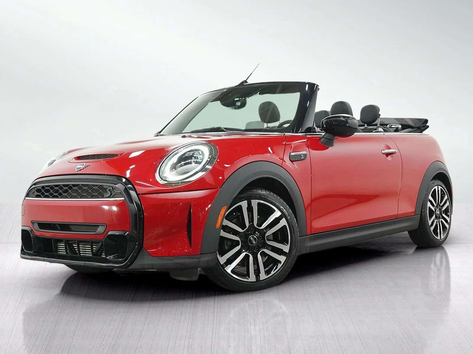 Used 2022 MINI Convertible S with VIN WMW43DL07N3N55414 for sale in Wayzata, Minnesota