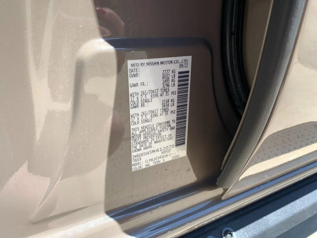 Used 2023  Nissan PRO-4X image 35