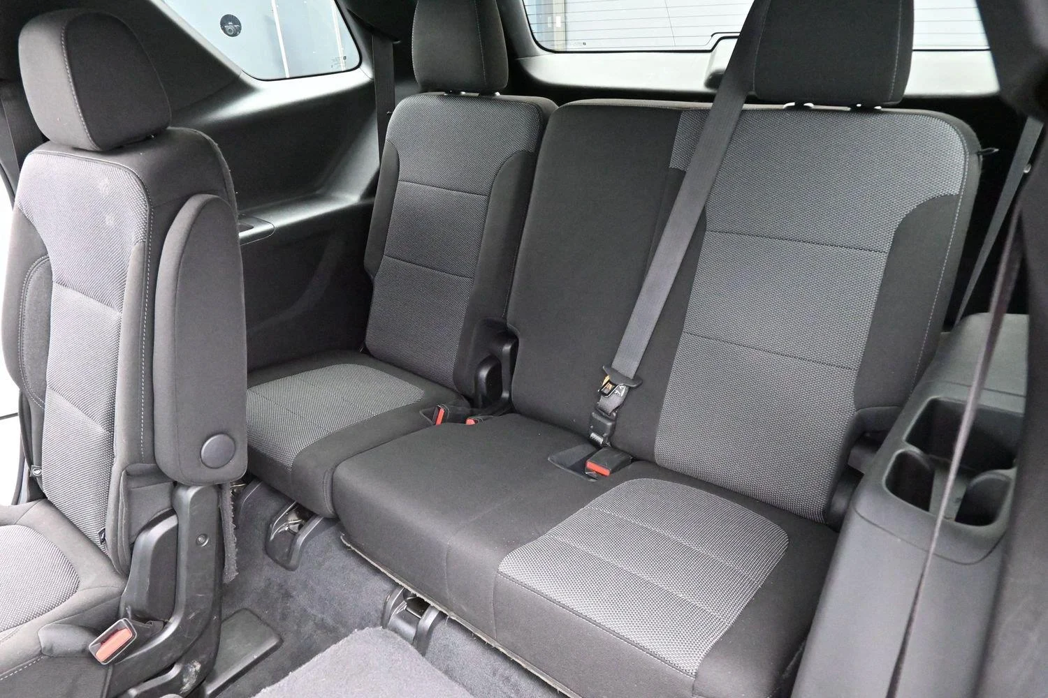 Used 2022 Summit White Chevrolet LT Cloth image 31