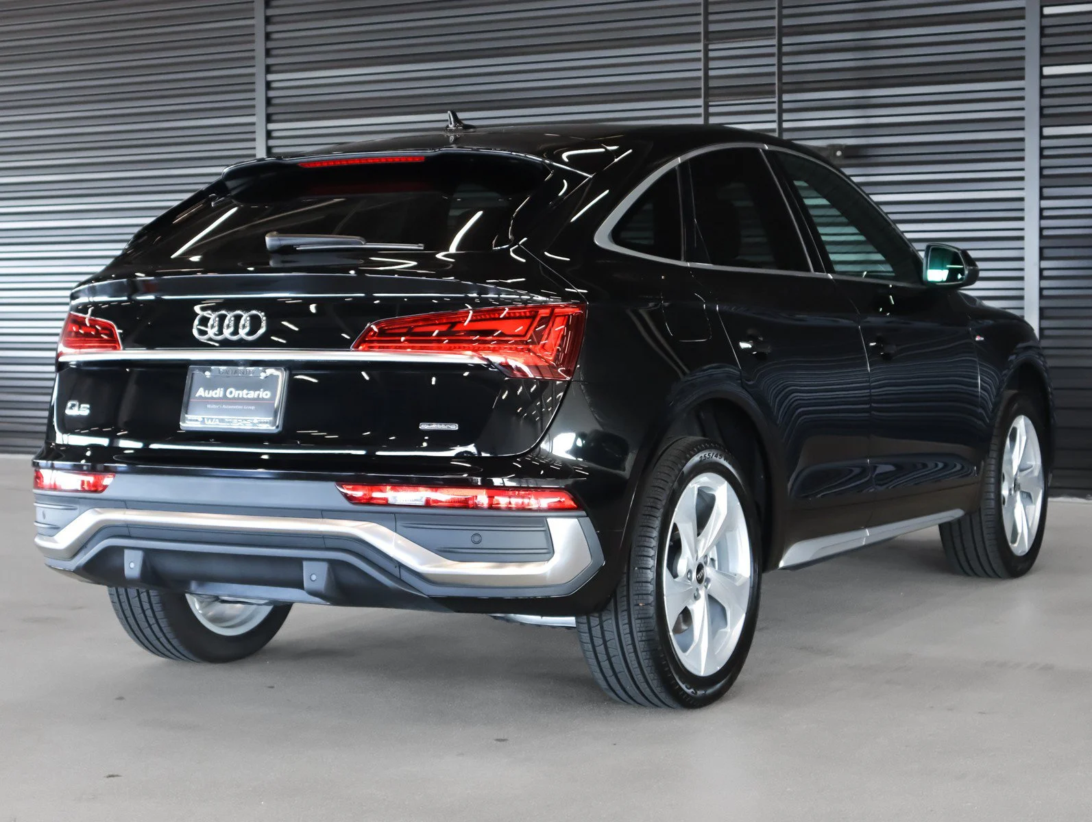 Used 2025 Mythos Black Metallic Audi S line Premium Plus image 16