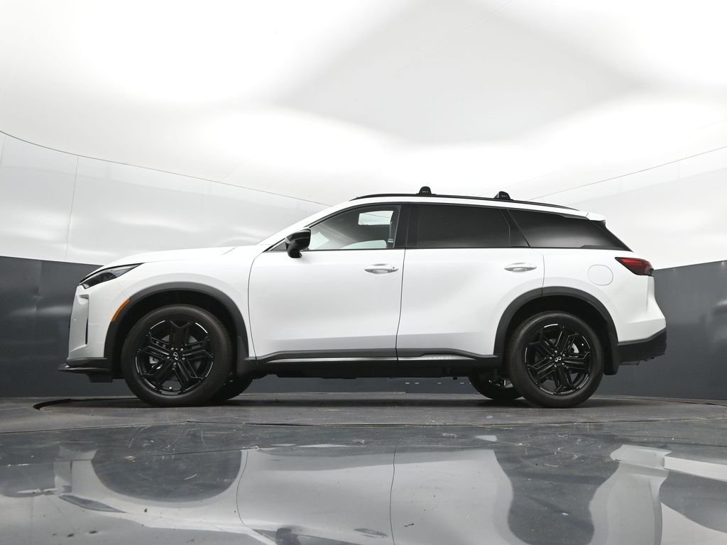 New 2027 RADIANT WHITE INFINITI Sport AWD image 40
