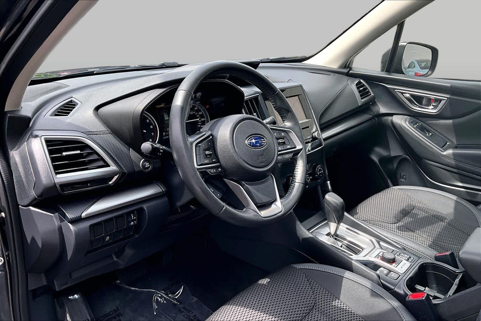 Used 2019 Dark Gray Metallic Subaru Premium image 18
