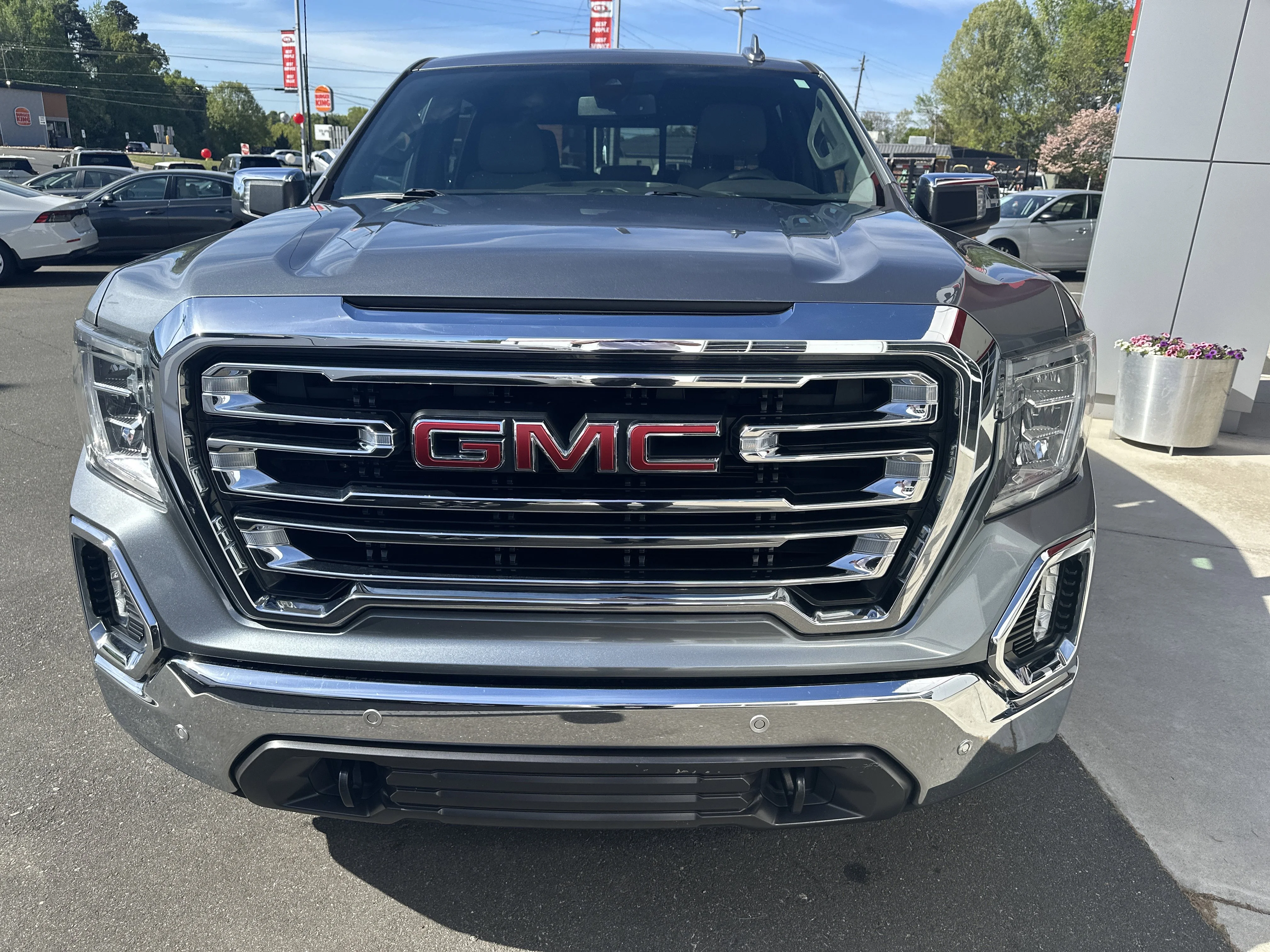 Used 2019 Satin Steel Metallic GMC SLT image 3