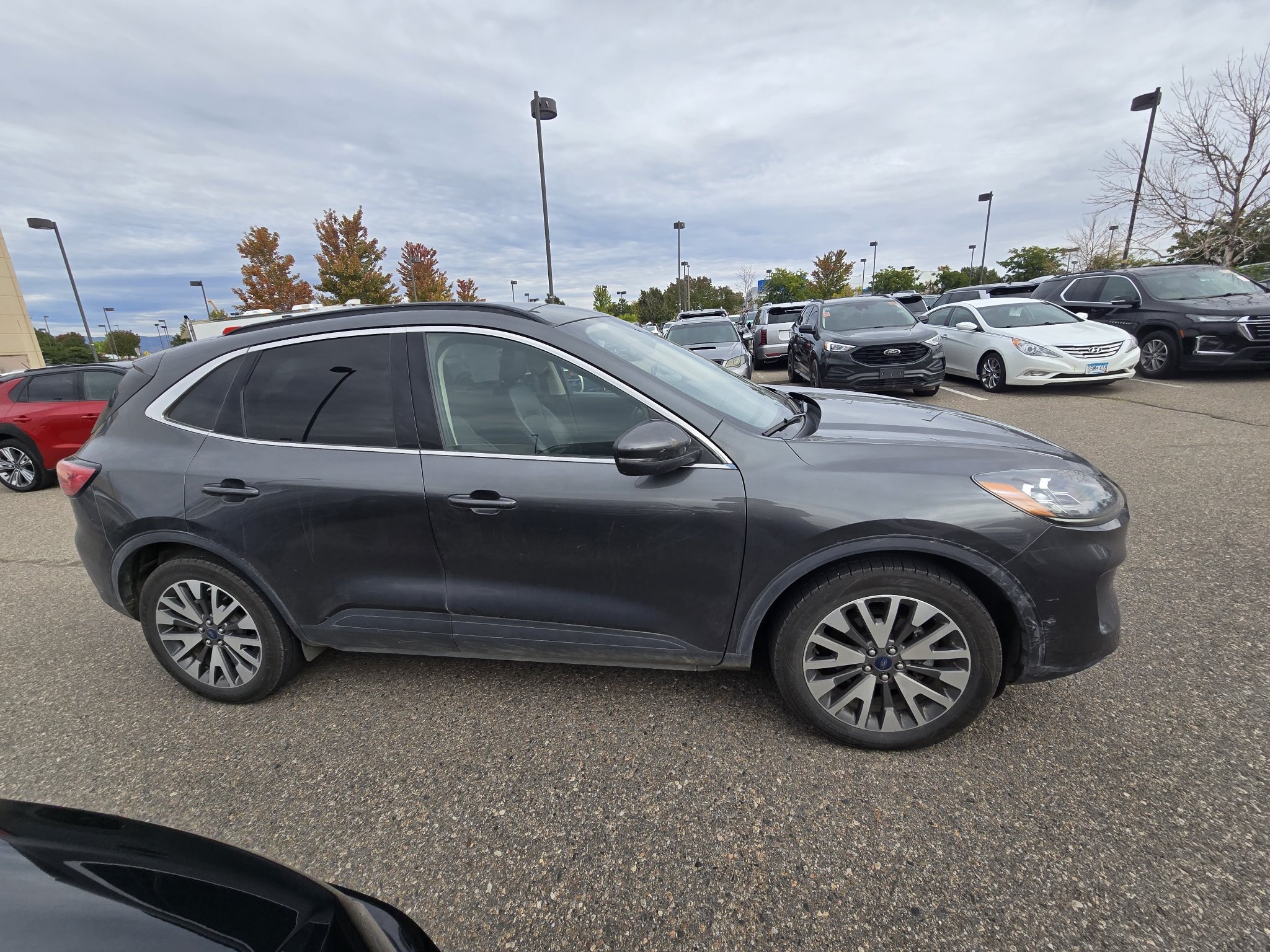 Used 2020 Magnetic Metallic Ford Titanium image 17