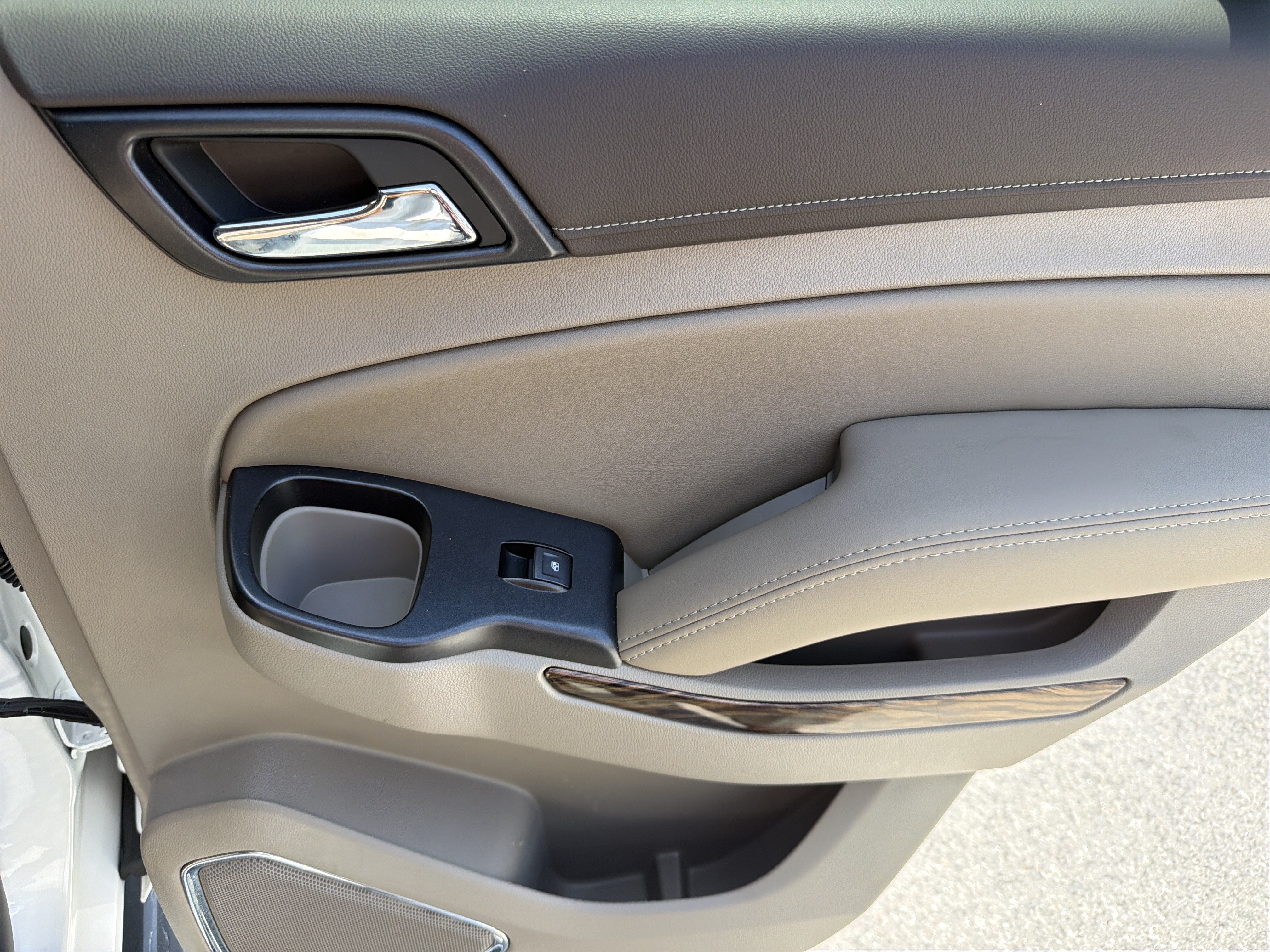 2019 GMC Yukon SLT - Photo 16