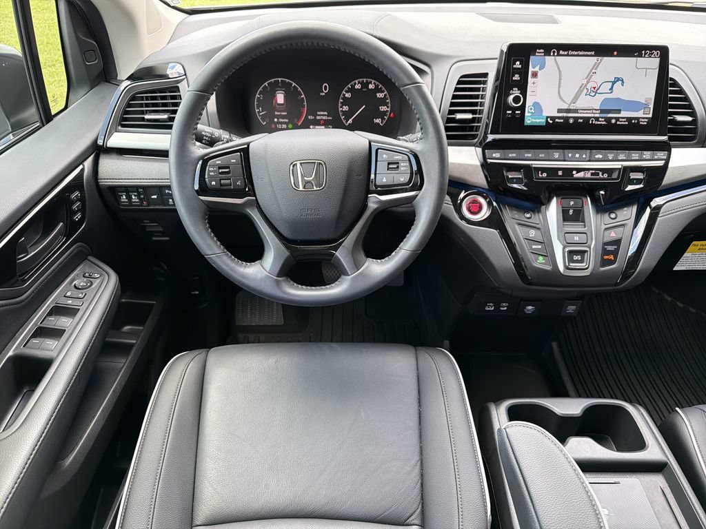2025 Honda Odyssey Touring - Photo 17