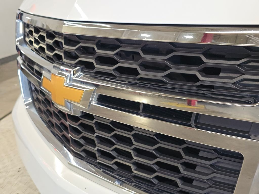 Used 2016 White Chevrolet LT image 13