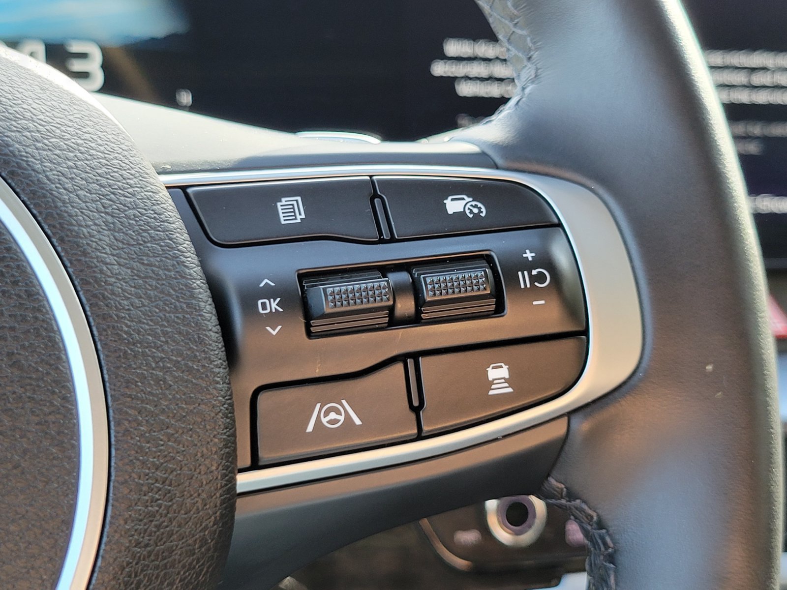 Certified Used 2025 Gray Kia SX-Prestige image 19