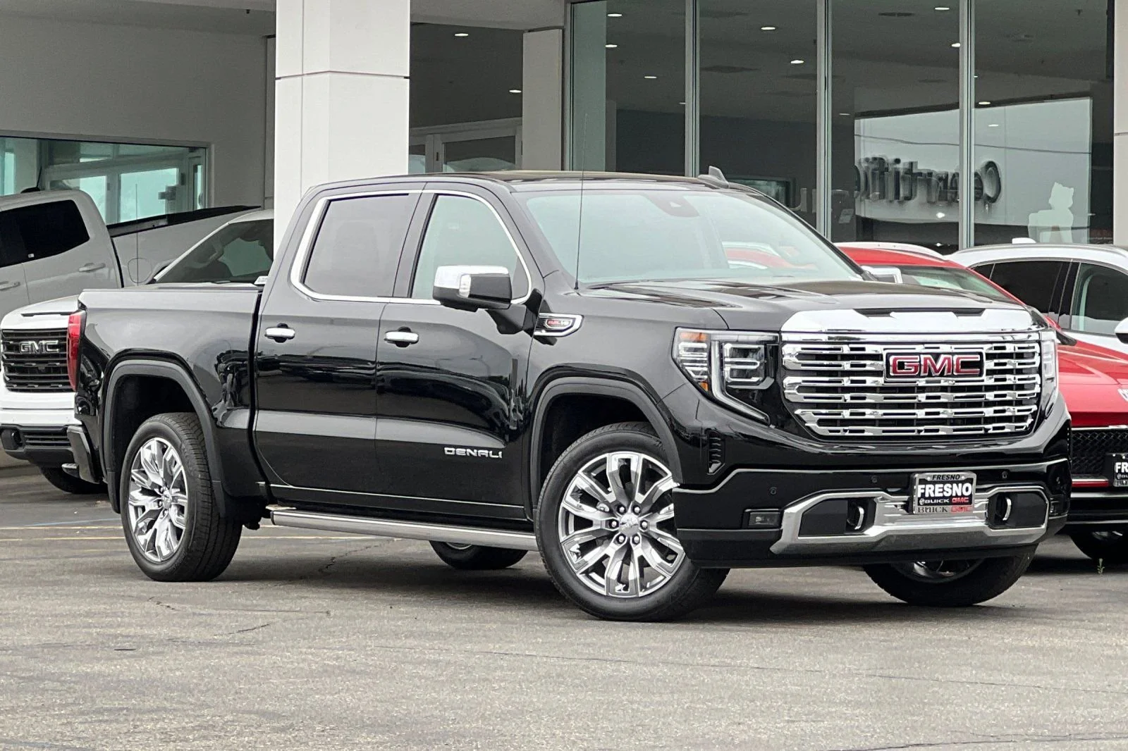 2026 GMC Sierra 1500 Denali - Photo 2